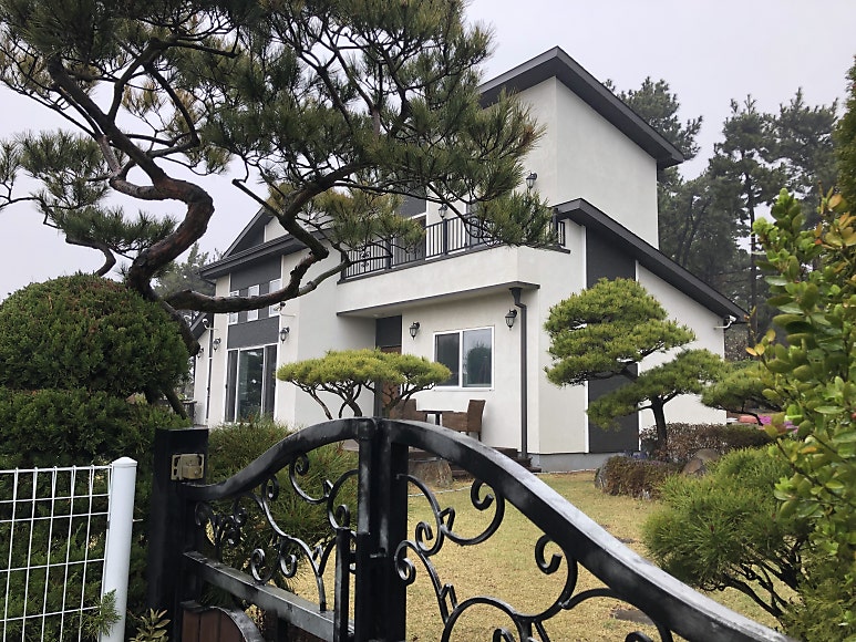 수원 단열필름 전원주택 시선차단 및 냉방비절감 단열필름으로 준비하세요~