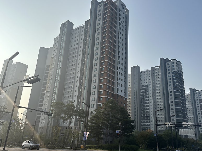 구리 단열필름 고층 아파트의 불편한 햇빛 차단과 열 차단을 위한 창문썬팅하기